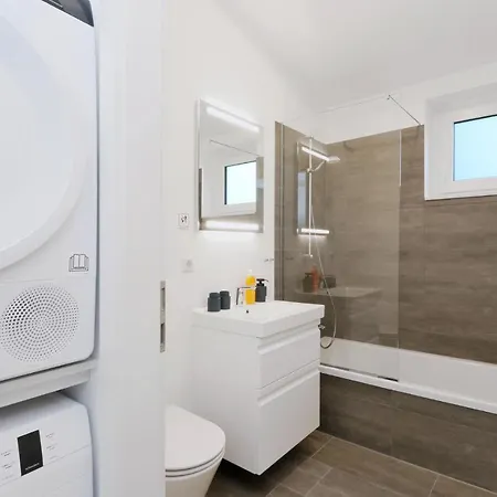 2 Bedroom Gorgeous In Lembruch-duemmer