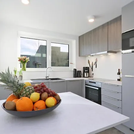 2 Bedroom Gorgeous In Lembruch-duemmer Holiday home