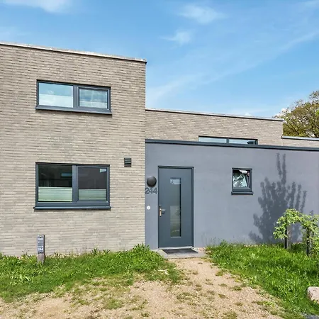 2 Bedroom Gorgeous In Lembruch-duemmer Lembruch